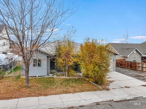 1309 Lauren Ln, Filer, ID, 83328-4900 | Card Image