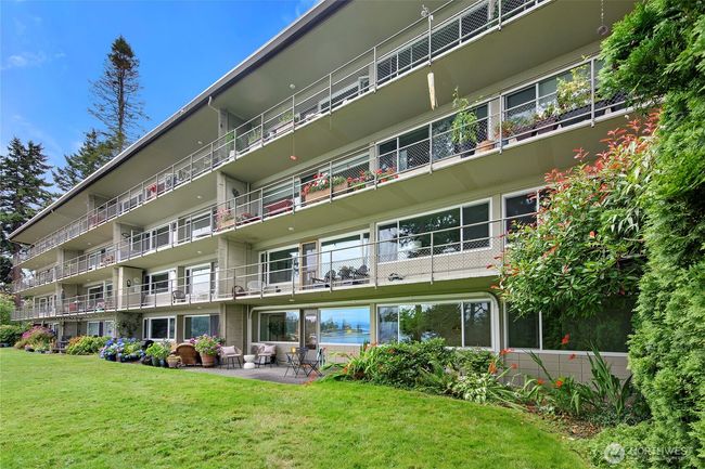 UNIT-104 - 965 Winslow Way E, Condo with 2 bedrooms, 1 bathrooms and 1 parking in Bainbridge Island WA | Image 28