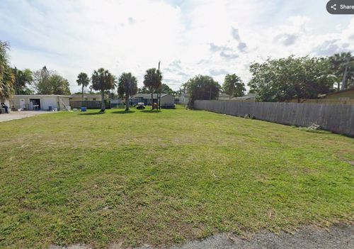 000 Uranus Ter, West Palm Beach, FL, 33403 | Card Image