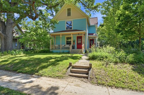 612 Spring St, Ann Arbor, MI, 48103-3286 | Card Image