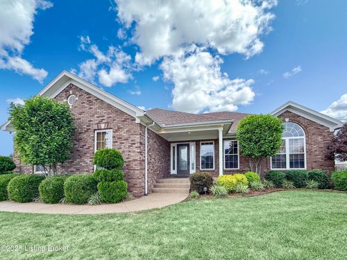 125 Irish Ct, Mt Washington, KY, 40047-5534 | Card Image