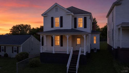 1013 Cabell St, Lynchburg, VA, 24504-1002 | Card Image
