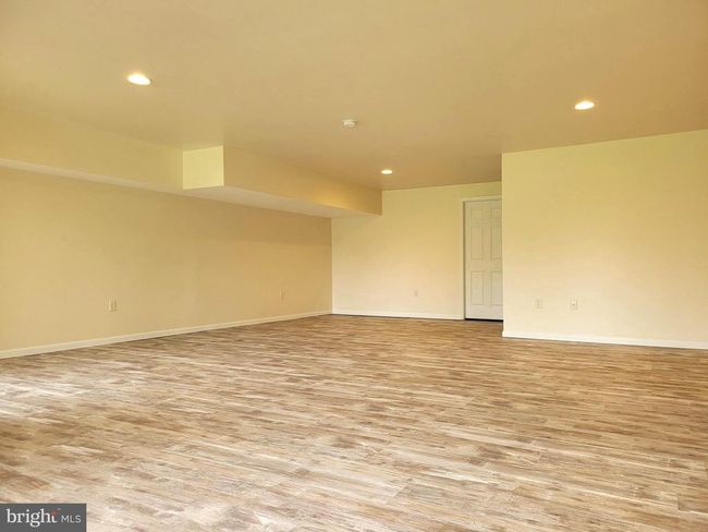 128 Hickory Ln, Townhouse with 3 bedrooms, 3 bathrooms and null parking in WYOMISSING PA | Image 18
