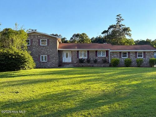 99 W Cornwallis Road, Riegelwood, NC, 28456 | Card Image