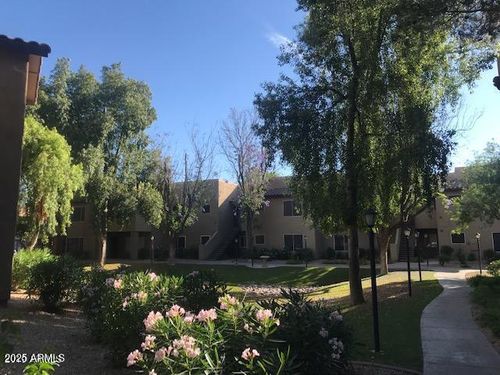 2095-9450 E Becker Ln, Scottsdale, AZ, 85260-6707 | Card Image