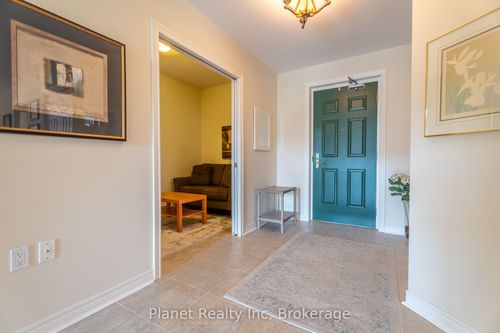 c208-65 Bayberry Dr, Guelph, ON, N1G5K8 | Card Image