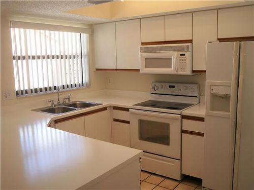 b-13717 Yarmouth Dr, Wellington, FL, 33414-2717 | Card Image