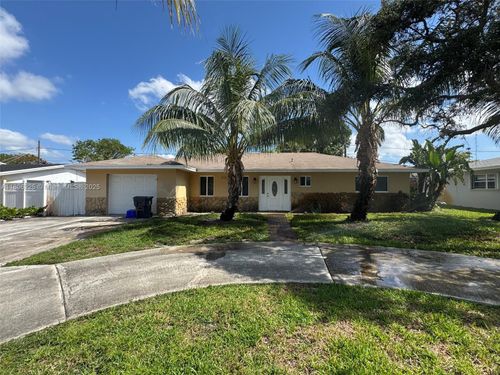 2731 Cambridge Rd, LAKE WORTH, FL, 33462-3812 | Card Image