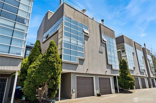 unit-6-2364 Fairview Ave E, Seattle, WA, 98102-3376 | Card Image