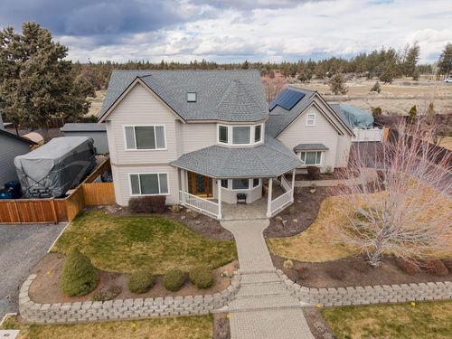 3343 Ne Stonebrook Loop, Bend, OR, 97701-8231 | Card Image