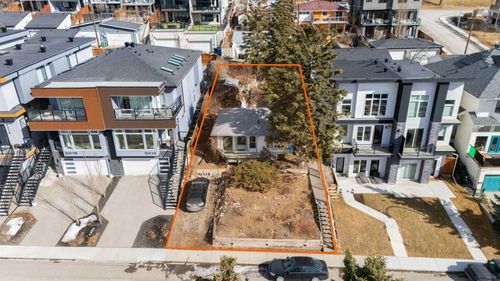 5212 22 Ave Nw, Calgary, AB, T3B0Y9 | Card Image