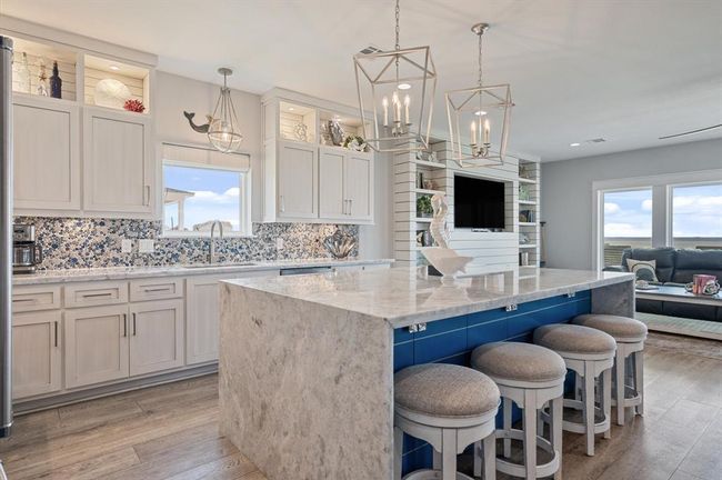 3701 Biscayne Beach Rd, House other with 4 bedrooms, 5 bathrooms and 2 parking in Port Bolivar TX | Image 22