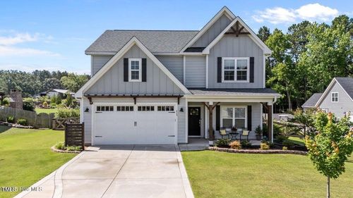 829 Warwick Ln, Carthage, NC, 28327-7718 | Card Image