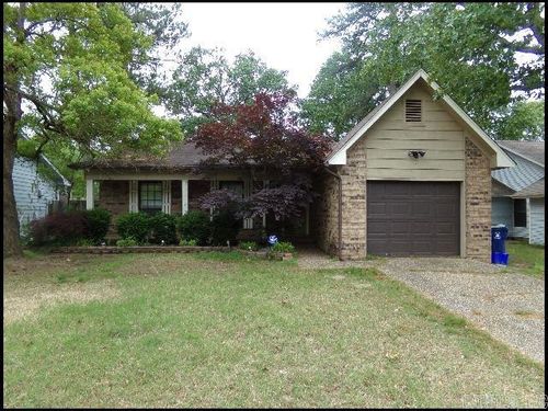 39 Oak Forest Loop, Maumelle, AR, 72113-6816 | Card Image