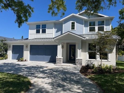 217 S Shade Ave, SARASOTA, FL, 34237-7220 | Card Image