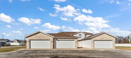 191 Mallard Pointe Drive, Valparaiso, IN, 46385 | Card Image