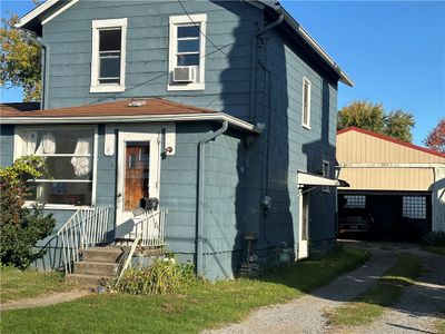 3213 46th Street, House other with 4 bedrooms, 2 bathrooms and 2 parking in Pulaski Twp - BEA PA | Image 2