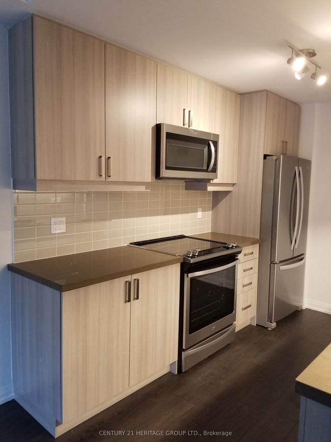 TH62 - 1060 Portage Pky, Condo with 4 bedrooms, 2 bathrooms and null parking in Vaughan ON | Image 4