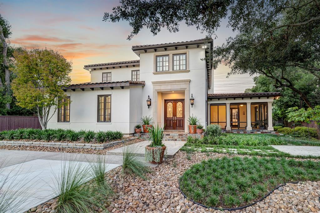 Mulberry Ln, Bellaire, TX 77401
