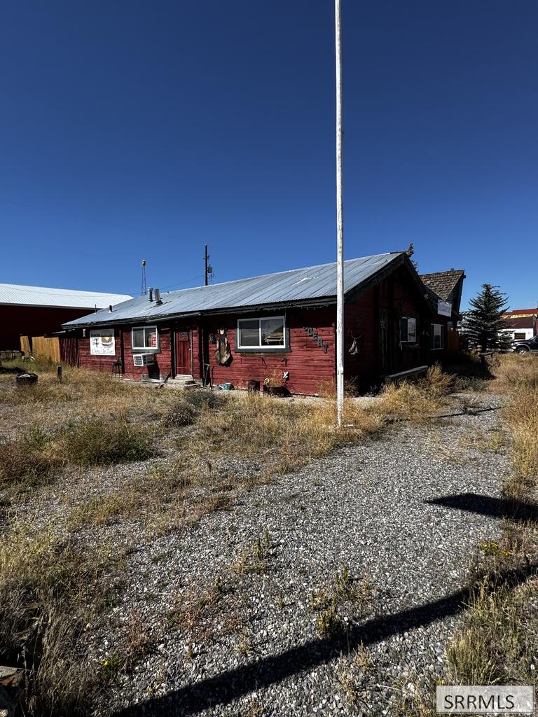 205 S Railroad St, Leadore, ID 83464