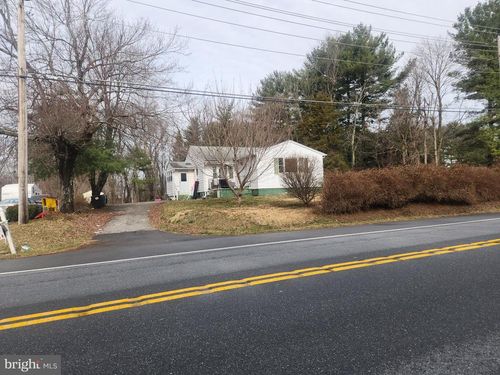 5730 Ridge Rd, MOUNT AIRY, MD, 21771-8106 | Card Image