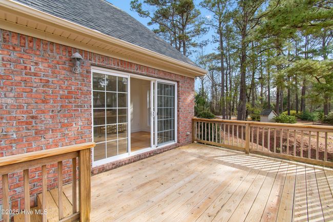 102 E Sanderling Cir, House other with 2 bedrooms, 2 bathrooms and 2 parking in Hampstead NC | Image 29