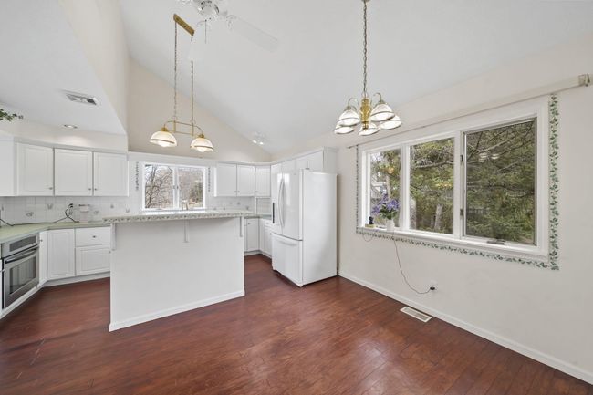 283 W Shore Dr, House other with 4 bedrooms, 4 bathrooms and null parking in Jerome MI | Image 9