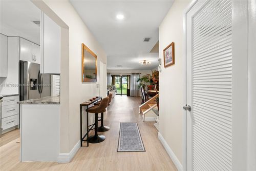 g-9286 Vista Del Lago, Boca Raton, FL, 33428-3119 | Card Image