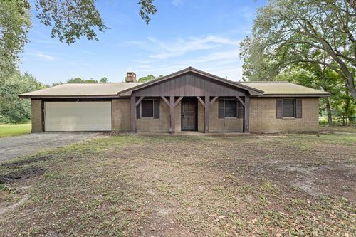 404 Best Rd, Winnie, TX, 77665-9306 | Card Image