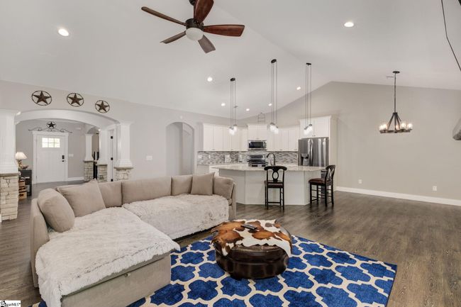3044 English Cottage Way, House other with 4 bedrooms, 3 bathrooms and 2 parking in Boiling Springs SC | Image 8