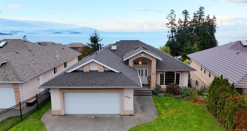 6568 Pelican Way, Nanaimo, BC, V9V1P9 | Card Image