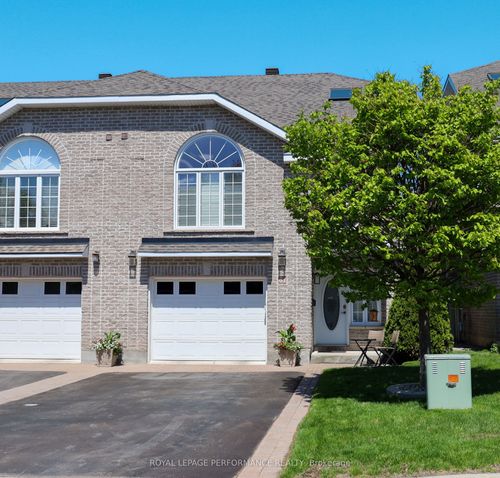61 Callaway Crt, Orléans, ON, K1C7S4 | Card Image