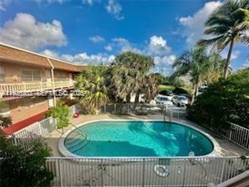 106-241 Se 9th Ave, Pompano Beach, FL, 33060-7336 | Card Image