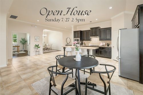 1200 Falling Hills Dr, Georgetown, TX, 78628-5206 | Card Image