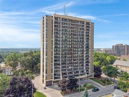 503-81 Church St, Kitchener, ON, N2G4M1 | Card Image