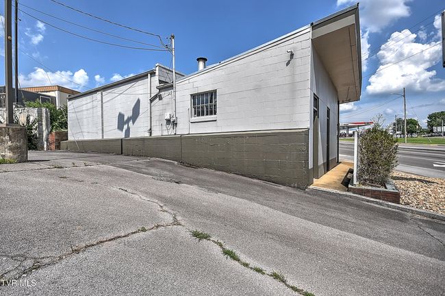 2245 Euclid Ave, Home with 0 bedrooms, 0 bathrooms and null parking in Bristol VA | Image 33