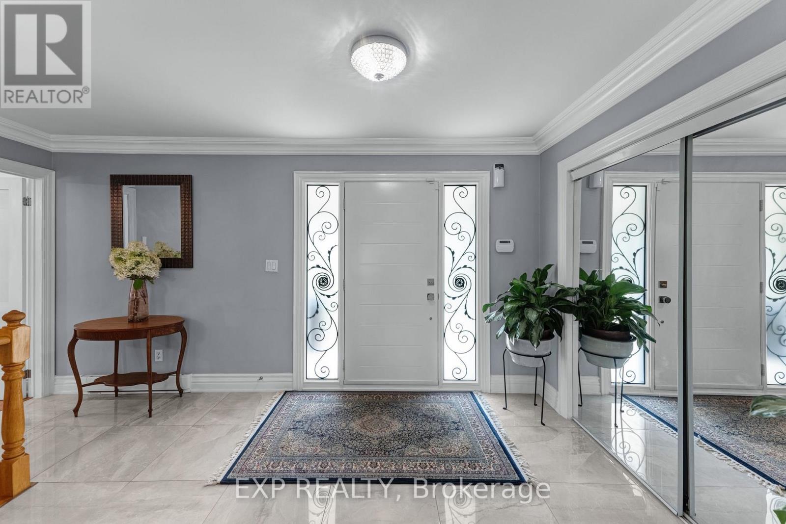 Residential in East Gwillimbury (Mt Albert) 5