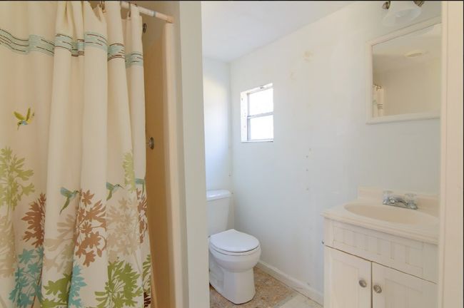 5 Big Oaks, House other with 3 bedrooms, 3 bathrooms and 4 parking in Apalachicola FL | Image 27
