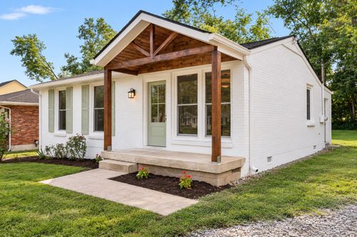 638 James Ave, Nashville, TN, 37209-1247 | Card Image