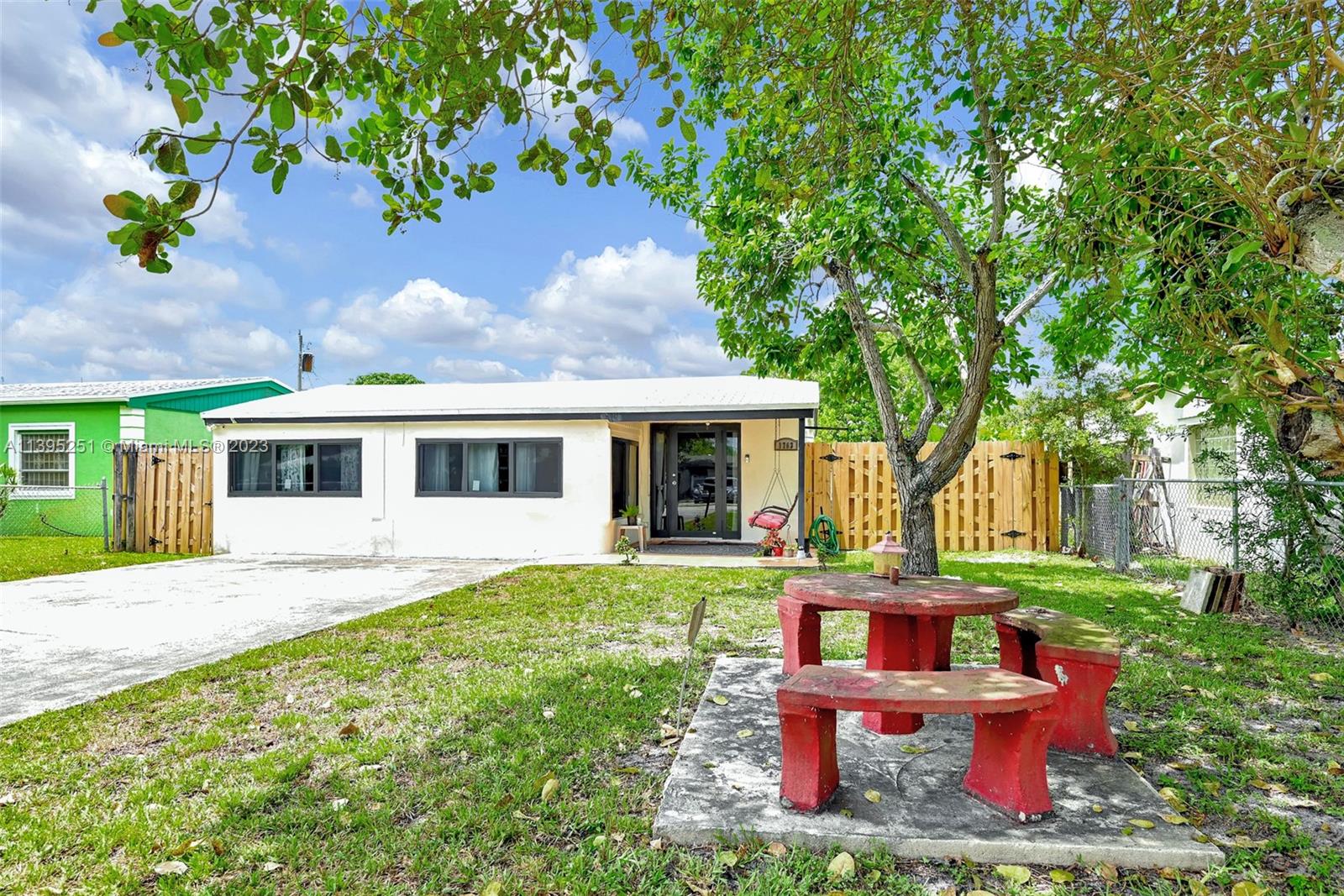 1763 Ne 181st St, For Sale in North Miami Beach Zoocasa