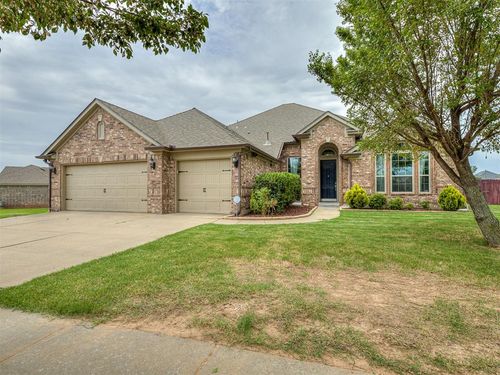 18501 El Greco Dr, Edmond, OK, 73012-0673 | Card Image