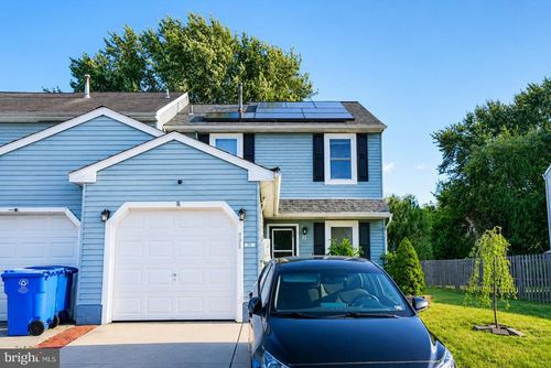 71 Oakcrest Ln, WESTAMPTON, NJ, 08060-5729 | Card Image