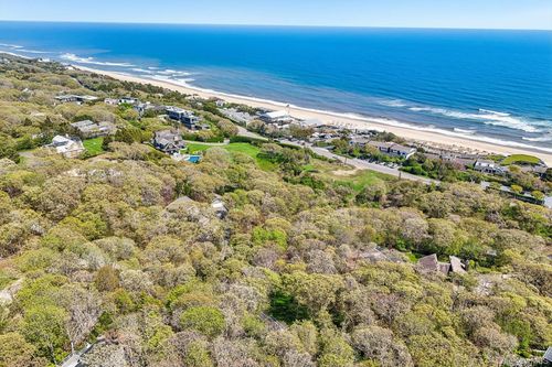15 Elm Ln, Montauk, NY, 11954 | Card Image