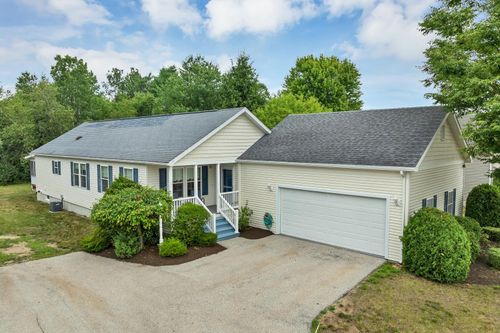 57 Sagewood Cir, Hooksett, NH, 03106-1723 | Card Image