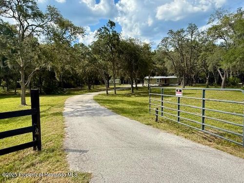 25251 Richbarn Rd, Brooksville, FL, 34601-5304 | Card Image
