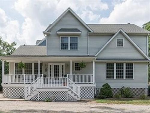 14 Rockland St, Newton, MA, 02461-1934 | Card Image