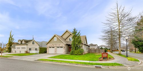 879 Bentgrass Way, Lynden, WA, 98264-8566 | Card Image