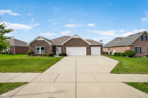 2150 Partridge Dr, Franklin, IN, 46131-7330 | Card Image