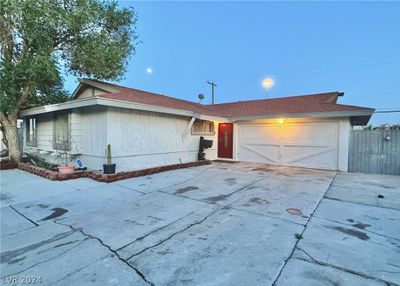 3617 W Bonanza Road, House other with 4 bedrooms, 1 bathrooms and null parking in Las Vegas NV | Image 2