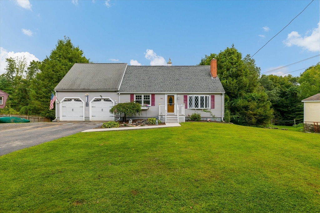 Lebanon Hill Rd, Southbridge, MA 01550